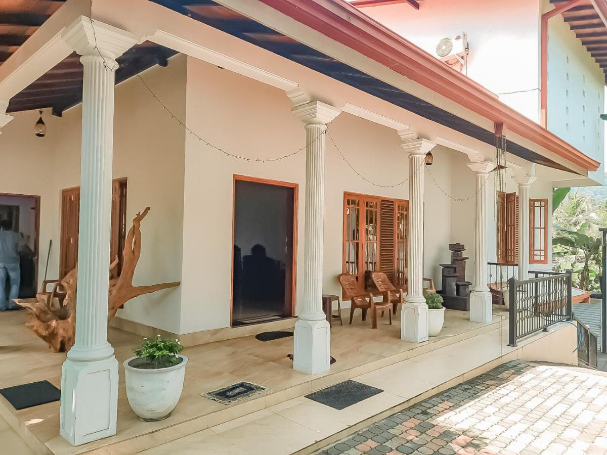 Hotel White House Ratnapura Buitenkant foto